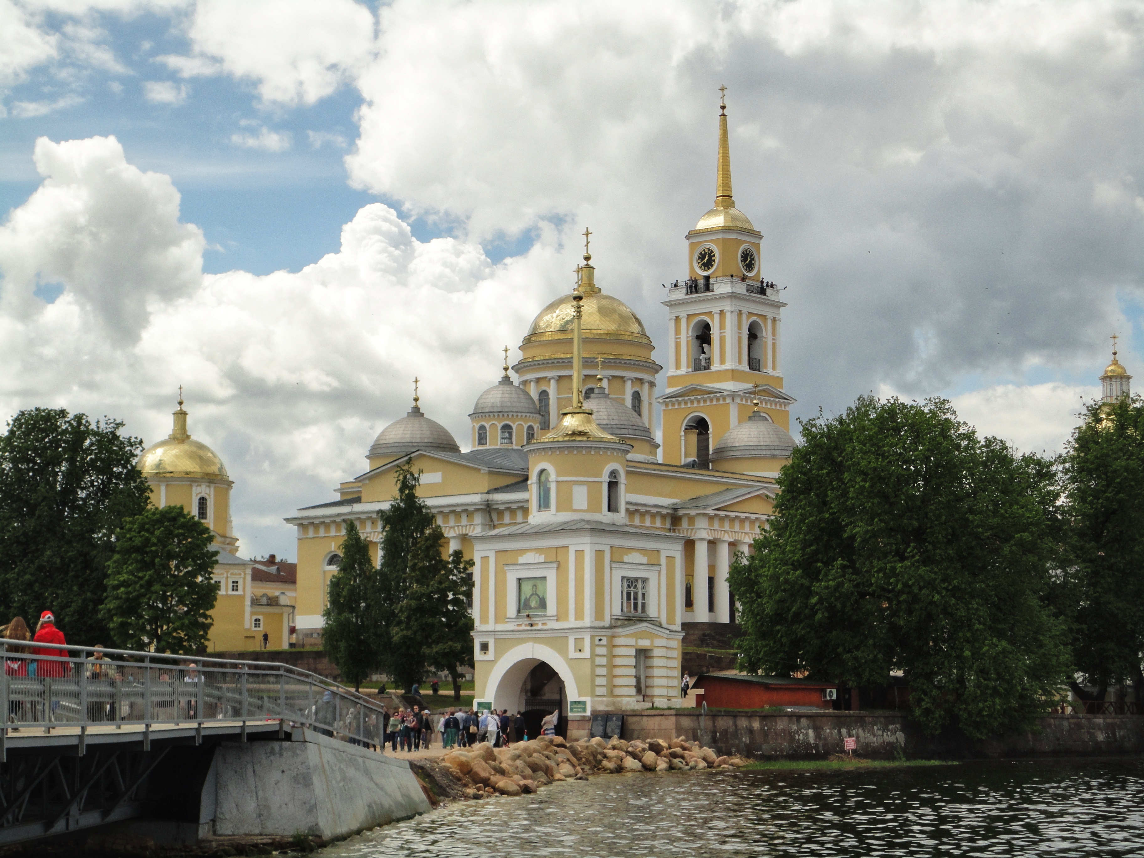 Нило-Столобенская пустынь