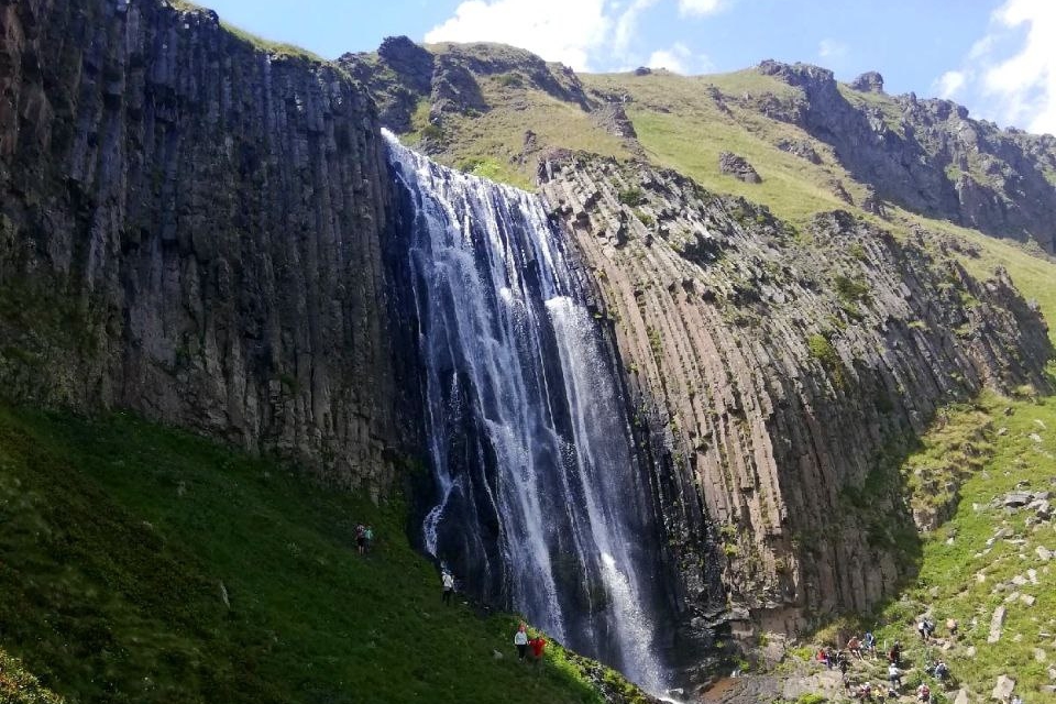 Водопады