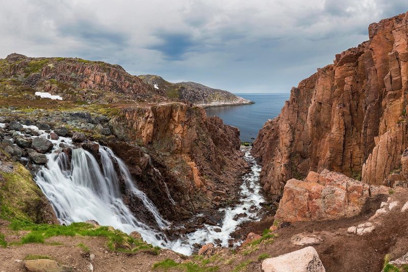 Териберский водопад
